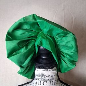 Elegant Green Satin Headwrap